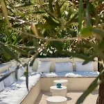 Luxurious New Pool Golf St Tropez Villa