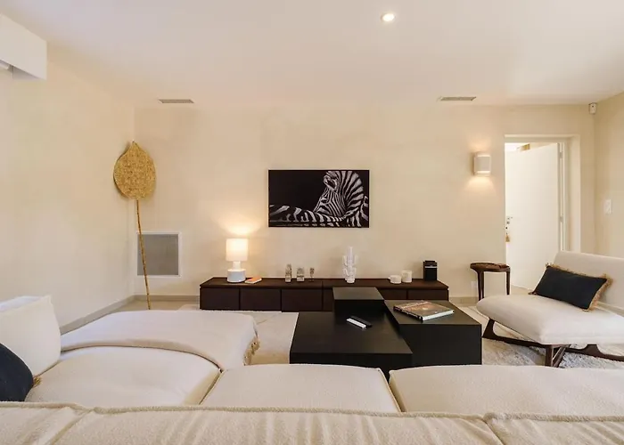 Luxurious New Pool Golf St Tropez فيلة *
